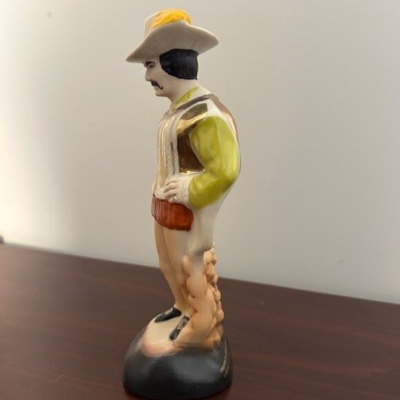 Vintage Jim Beam Collectors Figurine - Picture 2 of 7